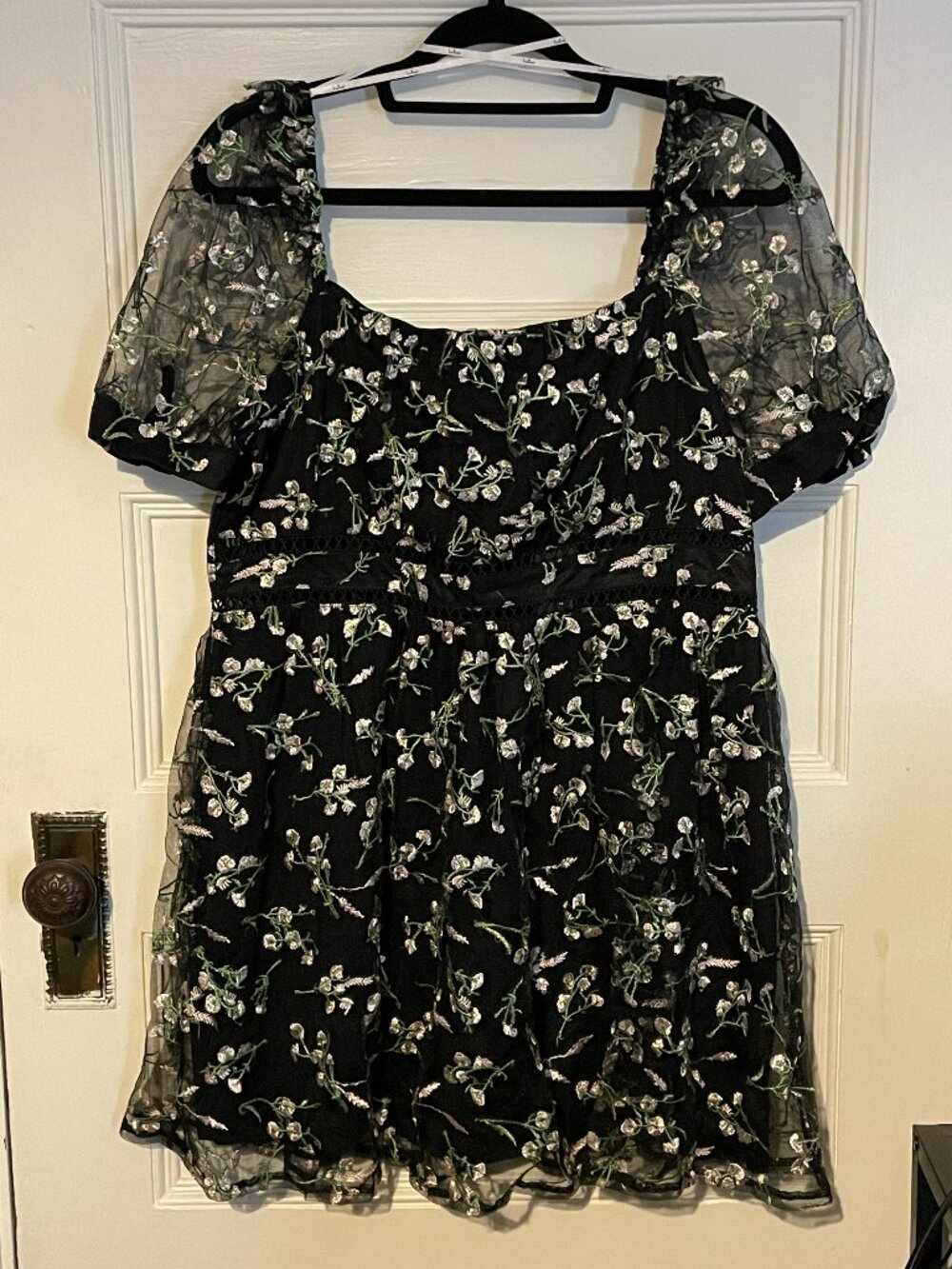 Radiant Love Black Floral Embroidered Short Sleeve Skater Dress, size XL NWT
